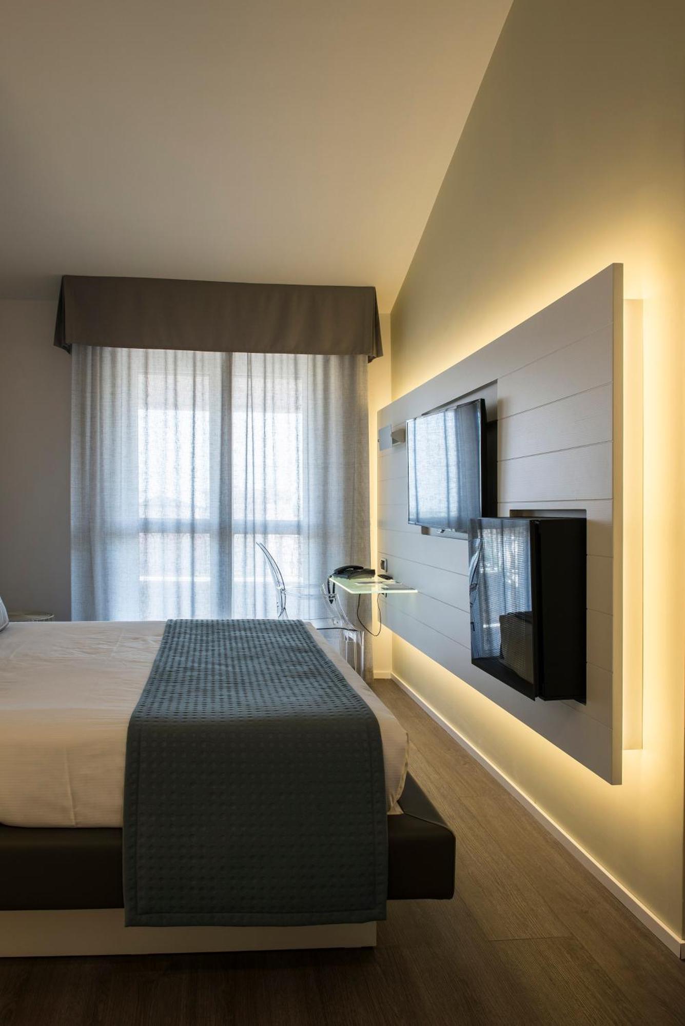 Ariae Dependance - Alihotels سان جيوفاني روتوندو الغرفة الصورة