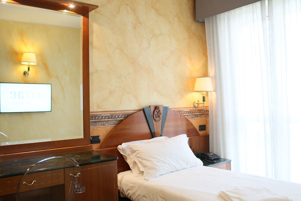 Ariae Dependance - Alihotels سان جيوفاني روتوندو المظهر الخارجي الصورة