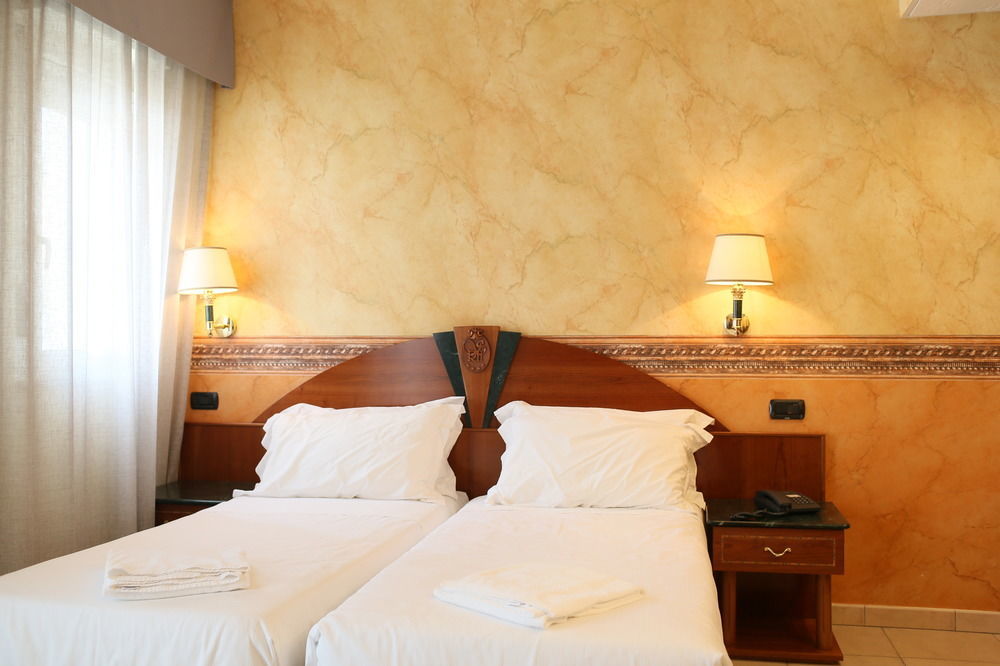 Ariae Dependance - Alihotels سان جيوفاني روتوندو المظهر الخارجي الصورة