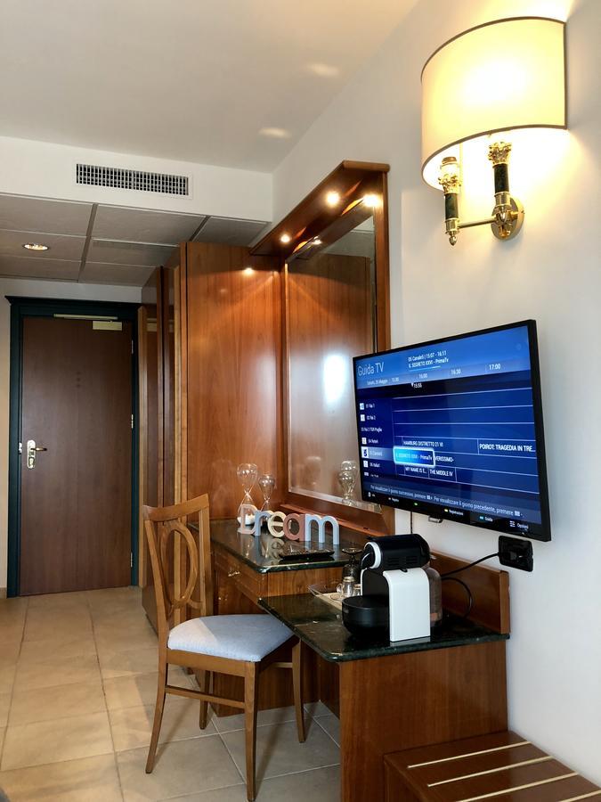 Ariae Dependance - Alihotels سان جيوفاني روتوندو المظهر الخارجي الصورة